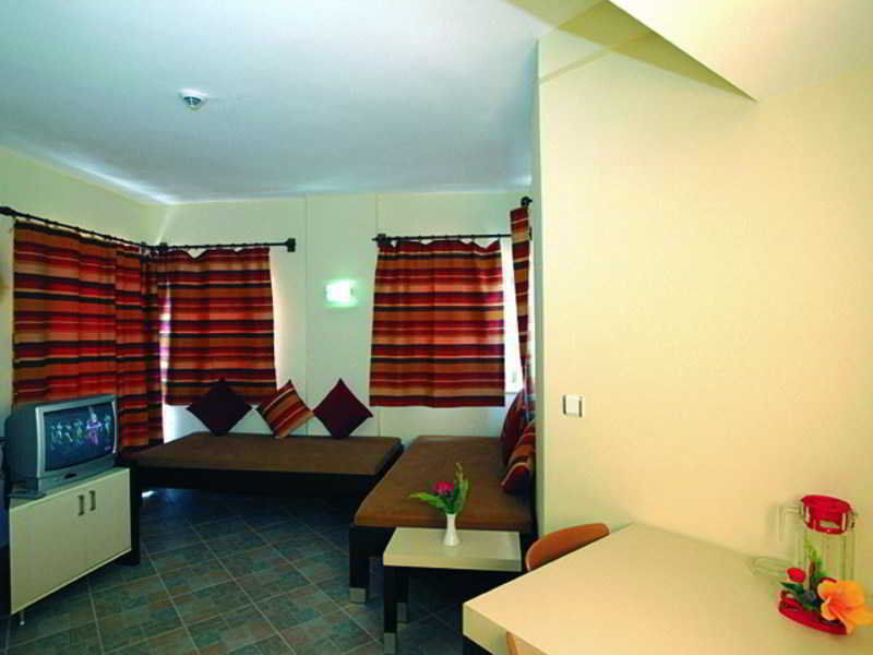 Hanay Suit Otel Side Bagian luar foto